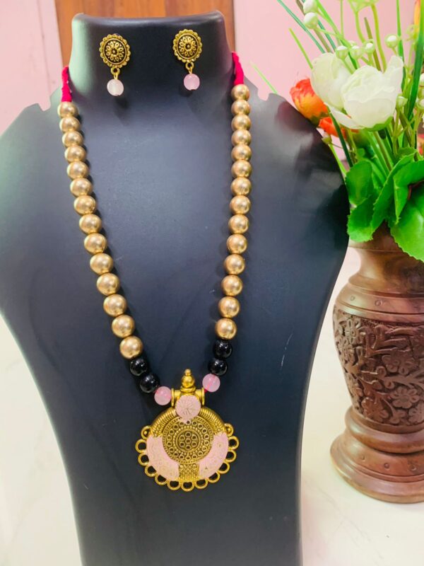 Meenakari pendant Necklaces - Image 4
